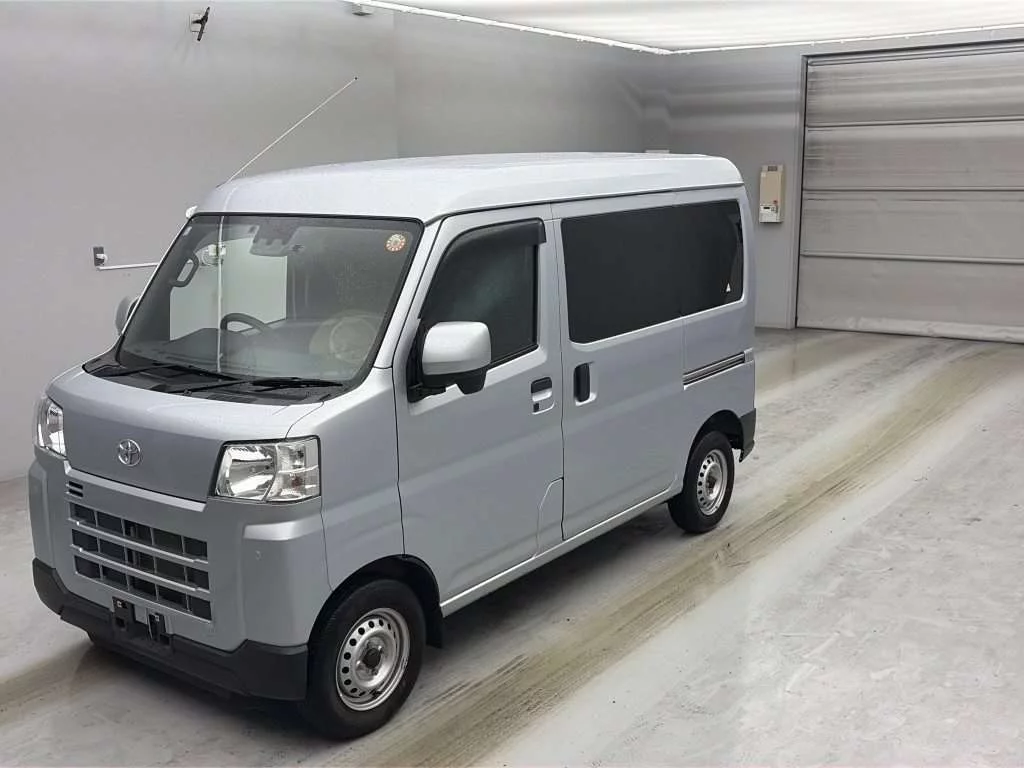 Toyota Pixis Van S700M 2022
